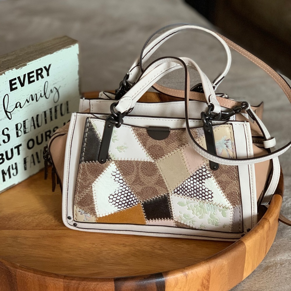 NWOT🛍 Coach: Dreamer 21 With Signature Patchwork